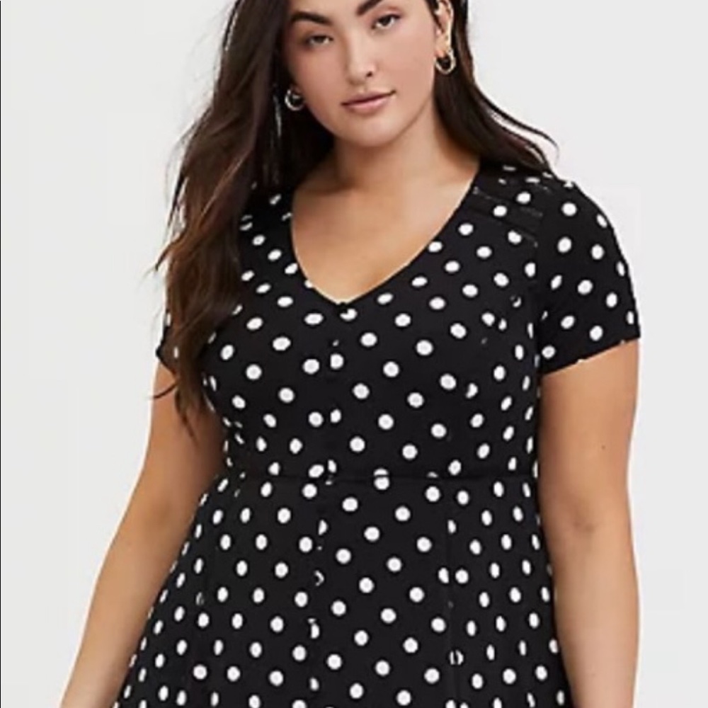 Torrid Black/White Polka Dot Midi Dress